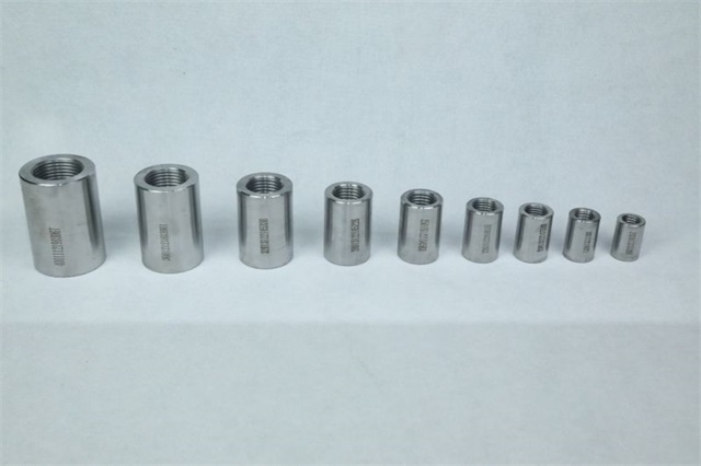 新龙直螺纹钢筋套筒设备