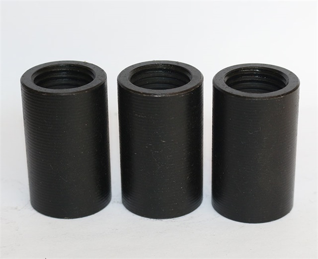 新龙钢筋套筒铸造